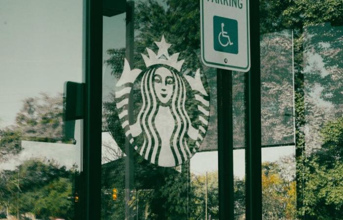 I lavoratori di Starbucks estendono lo sciopero a diverse città degli Stati Uniti, inclusa New York – 22/12/2024 alle 7:10