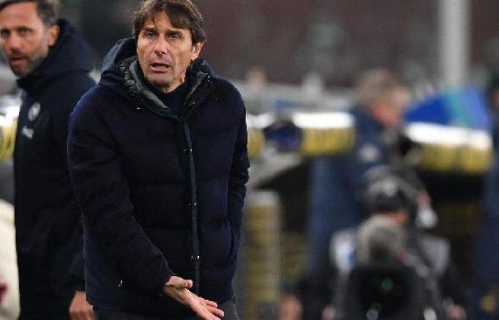 “L’assenza di Buongiorno è un problema. Vincere è anche soffrire”. Le pagelle dei quotidiani per Conte dopo Genoa-Napoli