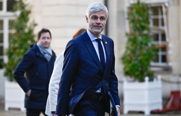 LR continua a chiedere garanzie a Bayrou, Wauquiez rifiuta un ministero