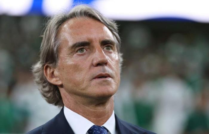 Roberto Mancini si rammarica di aver lasciato l'Italia per l'Arabia Saudita