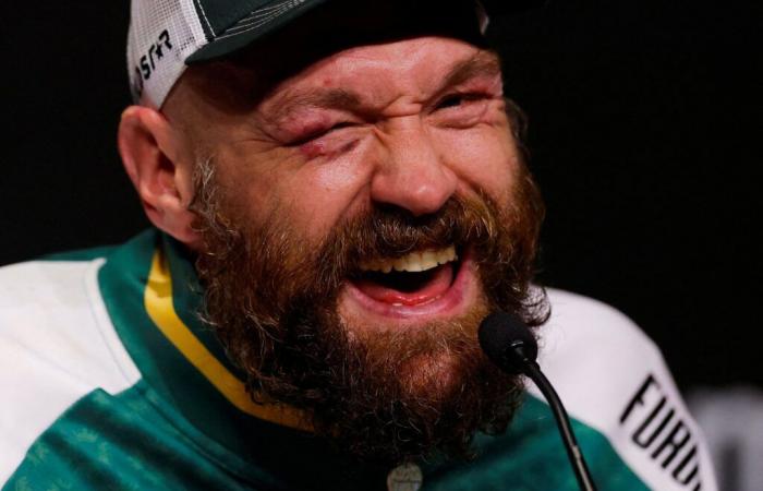 Il re degli zingari Tyson Fury “fanculo i computer” e le “auto elettriche”