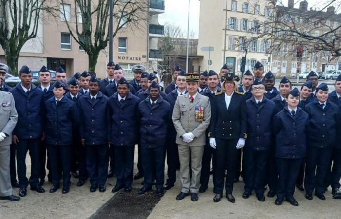 Ain. 29 giovani del Servizio Militare Volontario hanno ricevuto il loro berretto a Bourg-en-Bresse