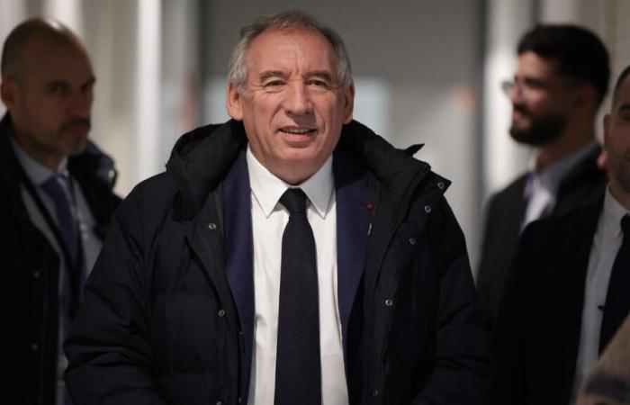 nessun annuncio da parte del governo Bayrou prima delle 18 a causa del lutto nazionale per Mayotte