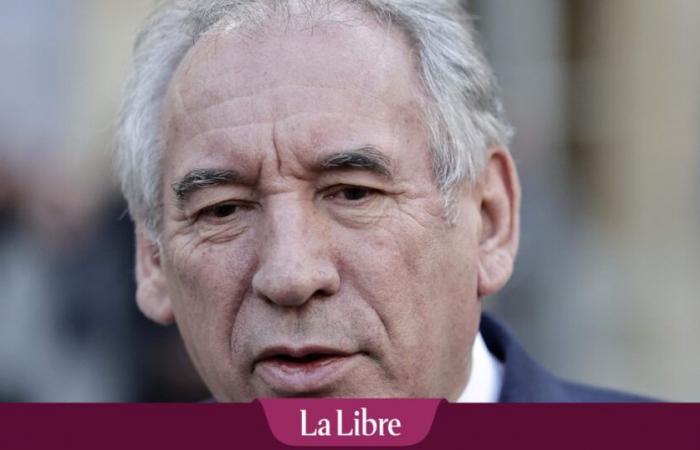 Confermati Borne, Darmanin e Valls: ecco tutti i nomi che compongono il governo di François Bayrou