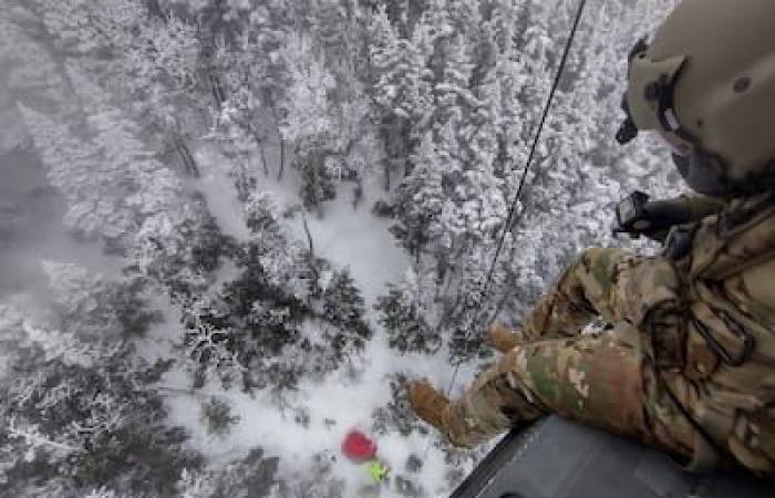 IMMAGINI | L'escursione sul Monte Lafayette si trasforma in una lotta per la sopravvivenza e il salvataggio in elicottero