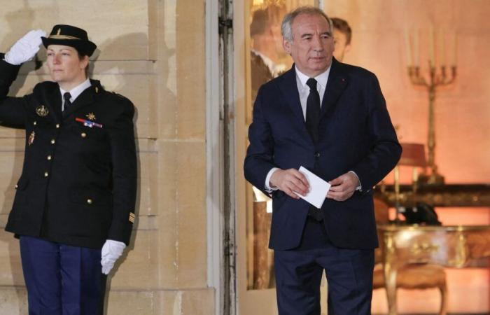 A 10 giorni dalla nomina di François Bayrou a Matignon, si attende ancora l'annuncio della lista dei ministri