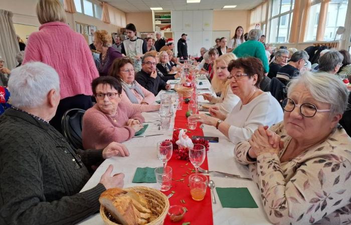 “Vogliamo mantenere questo momento di festa nel quartiere”, un pranzo di Natale solidale per le persone isolate