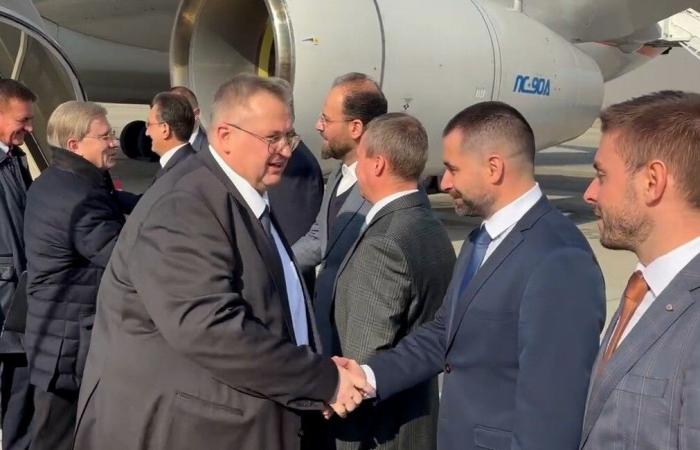 A Teheran è arrivata la delegazione della Federazione Russa guidata da Savelyev e Overchuk