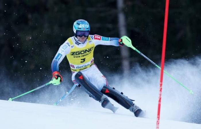 Timon Haugan in testa dopo la prima manche dello slalom dell'Alta Badia, Clément Noël 3°