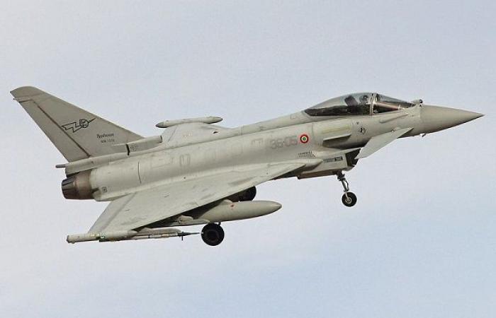 L'Italia ha confermato l'acquisto di ventiquattro caccia Eurofighter F-2000A