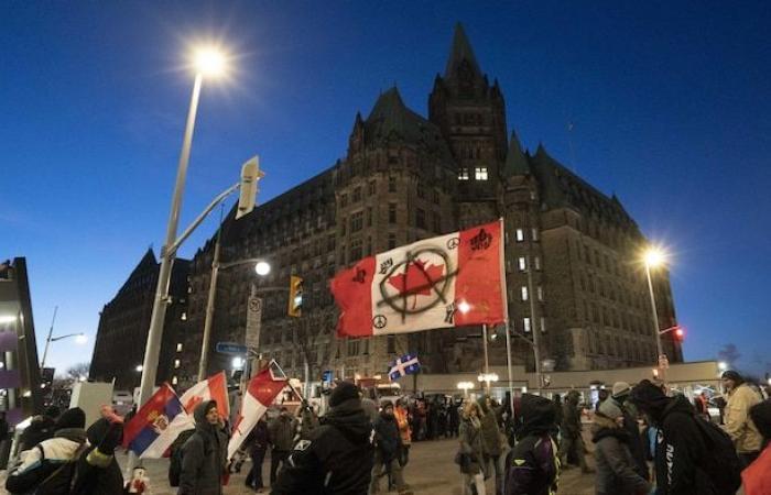 Proteggere la bandiera canadese, la missione di un veterano