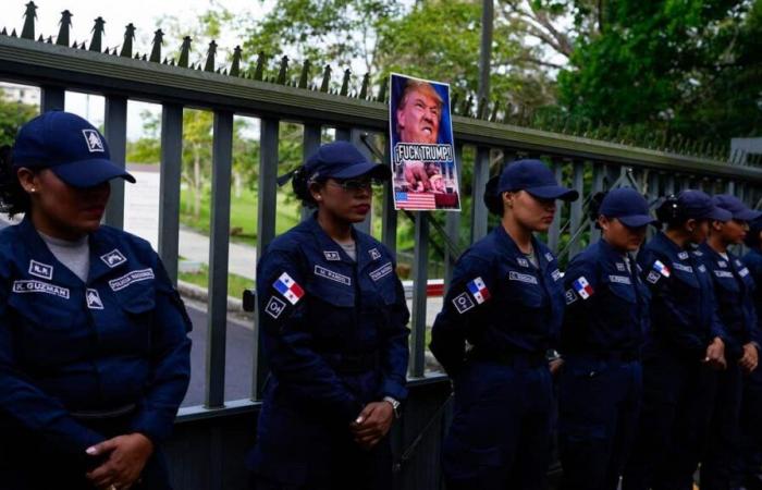 “Giù le mani dal canale”: manifestazione contro Trump a Panama