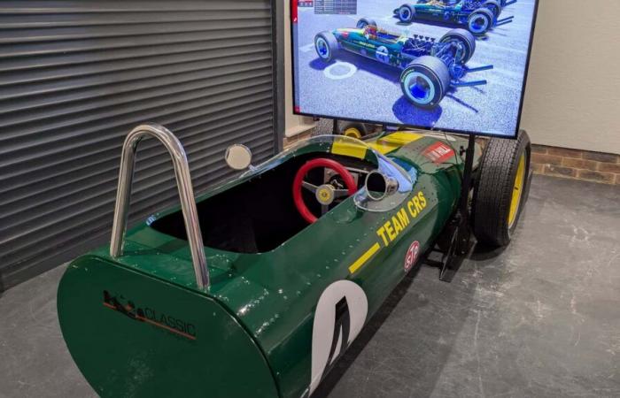 Porta il simulatore al livello successivo con questa Lotus F1 vintage