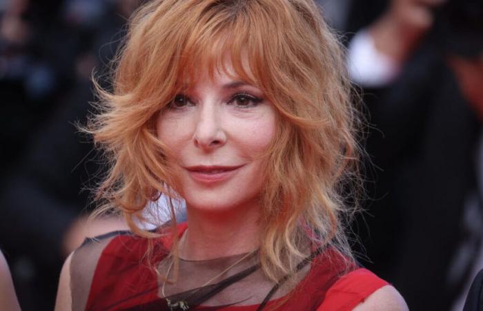 “Mi ha detto di no”: Mylène Farmer si è rifiutata di cantare per la cerimonia di apertura dei Giochi Olimpici