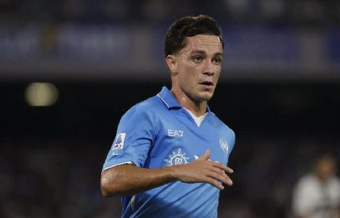 Calciomercato Napoli, Roma e Juventus su Raspadori: offerti due centrocampisi