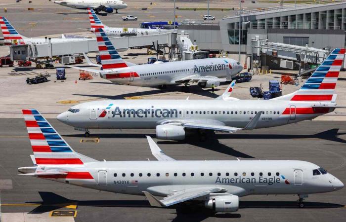 American Airlines blocca tutti i voli negli Stati Uniti alla vigilia di Natale