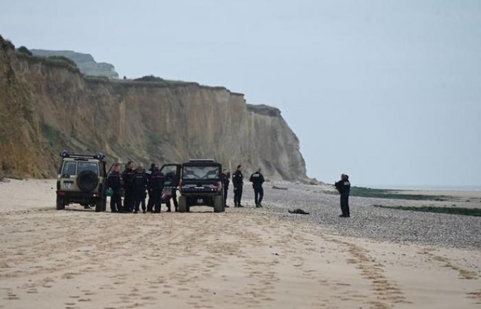 Oltre un centinaio di migranti in difficoltà salvati nello Stretto di Pas-de-Calais