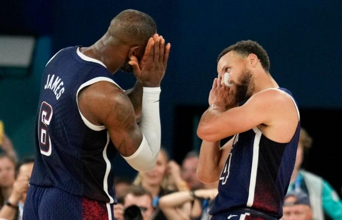 Steph Curry e LeBron James duellano a Natale nel nuovo capitolo della loro carriera