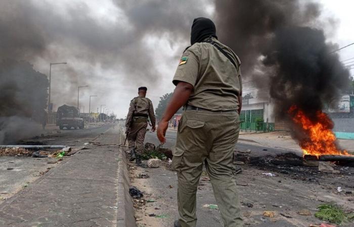 Più di 1.500 detenuti sono fuggiti, approfittando dei disordini a Maputo