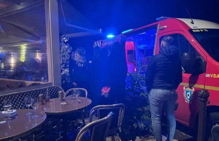 si arrende un uomo sospettato di aver sparato e ucciso un giovane pompiere in un bar