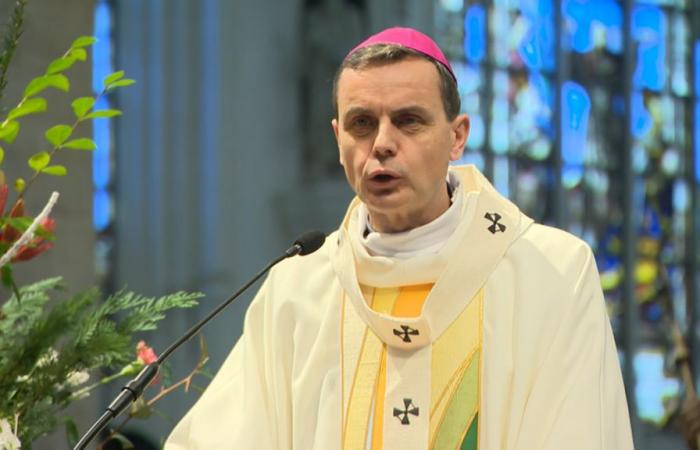 “Sangue e lacrime continuano a inondare il nostro mondo”, dichiara mons. Terlinden nella sua omelia di Natale