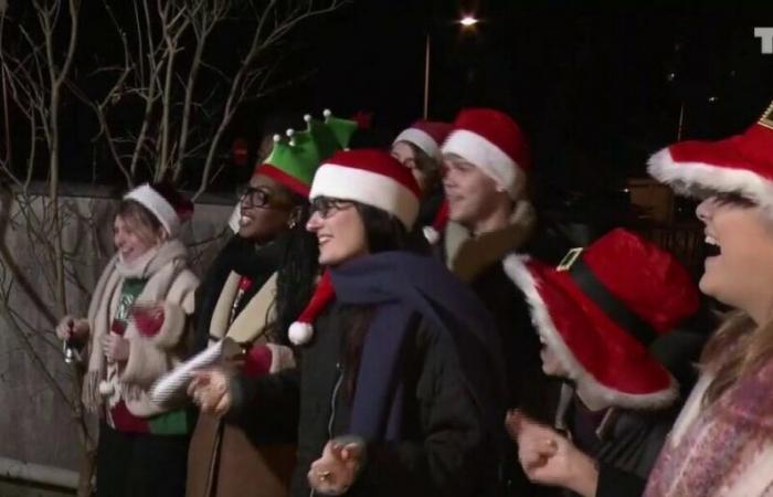 Gli studenti lasciano il castello e fanno una grande sorpresa ai loro vicini di Dammarie-les-Lys!