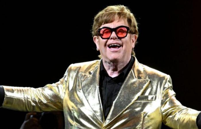 L'esibizione di “Tiny Dancer” di Elton John alla parata natalizia Disney “è stata davvero la cosa più magica che abbia mai visto”