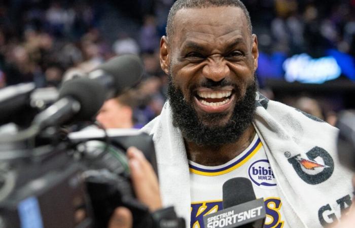 L'avvertimento di LeBron James per la NFL mentre cerca di competere con la NBA questo Natale