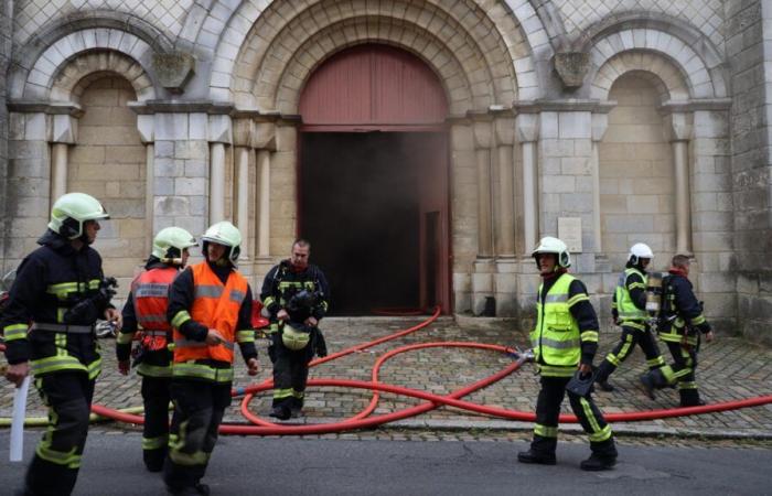 la città di Poitiers è ancora alla ricerca di un assicuratore per i suoi edifici