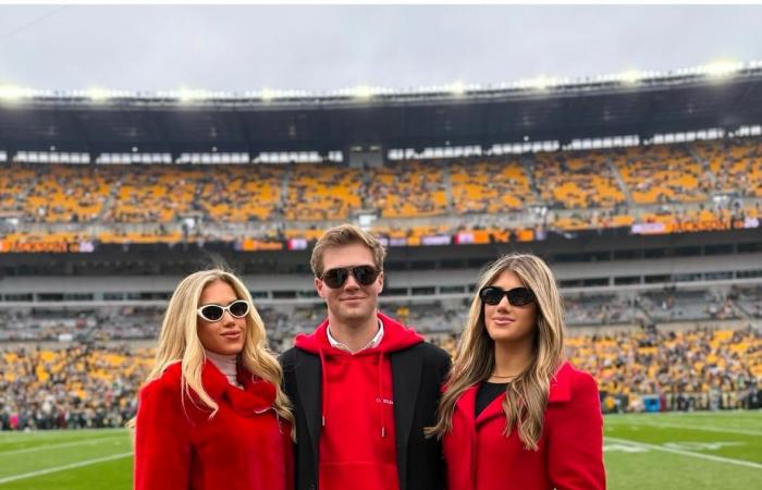 Gracie Hunt fa colpo con una scelta di stile audace per il gioco Chiefs-Steelers su Netflix.