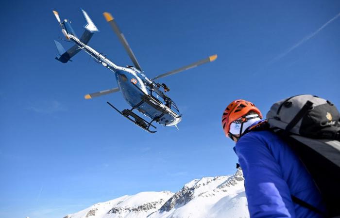 Un bambino di 14 anni muore travolto da una valanga in una zona fuoripista della località di Les Arcs