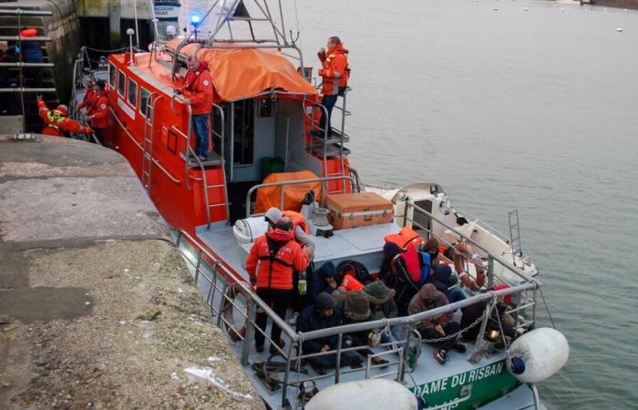 107 migranti salvati il ​​giorno di Natale mentre cercavano di attraversare la Manica