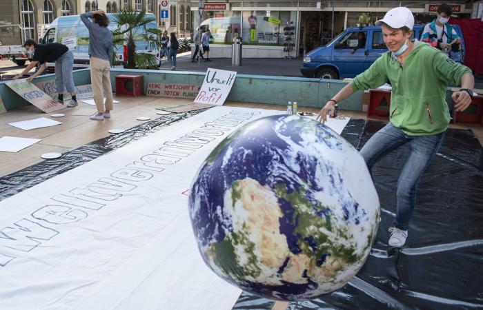 Cosa attende la Svizzera: le grandi questioni politiche del 2025