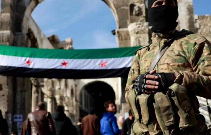 Siria: arresto di un leader del potere caduto dopo combattimenti mortali