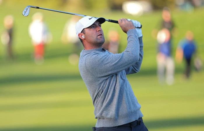 Scottie Scheffler salterà il torneo di apertura della stagione del PGA Tour dopo essersi forato la mano mentre preparava la cena di Natale