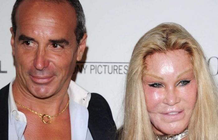 Morte di Jocelyne Wildenstein: il compagno della “donna gatto” svela la causa della sua morte a 79 anni