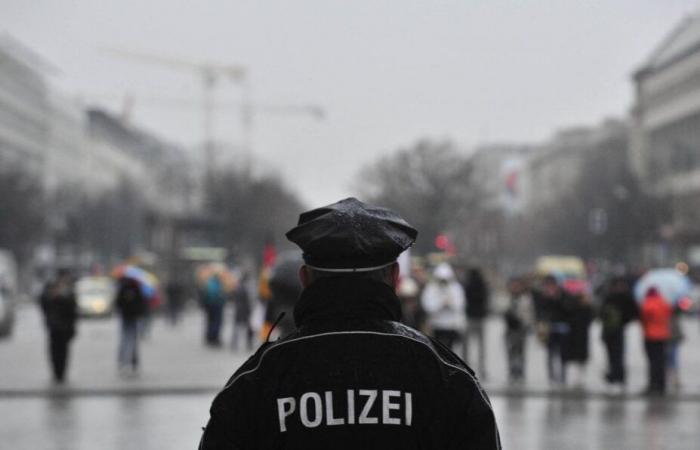 Germania: due feriti nell’esplosione davanti all’edificio della polizia