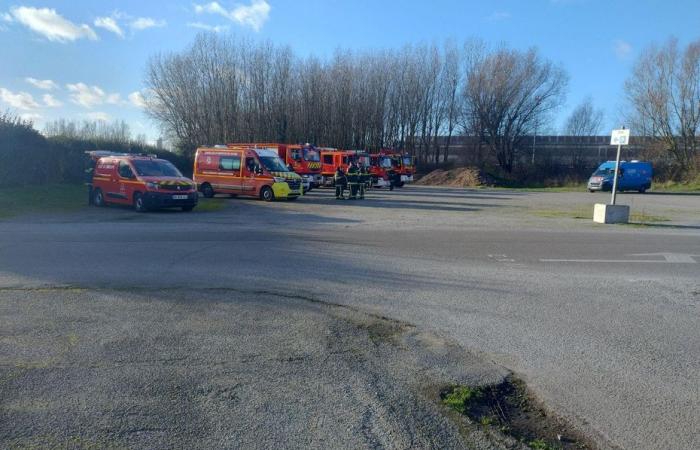 Evacuazione dei dipendenti, ma nessun ferito dopo l’incendio all’Arcelor Mittal Dunkerque