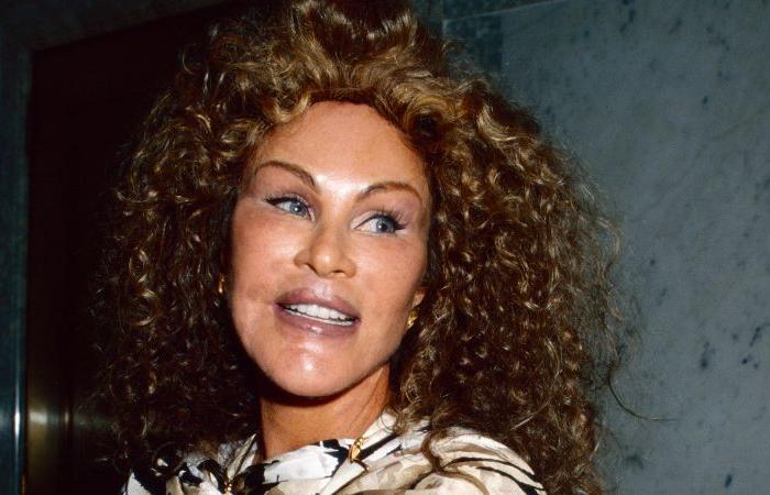 Muore Jocelyn Wildenstein, la socialite “Catwoman” nota per i suoi interventi di chirurgia estetica estrema