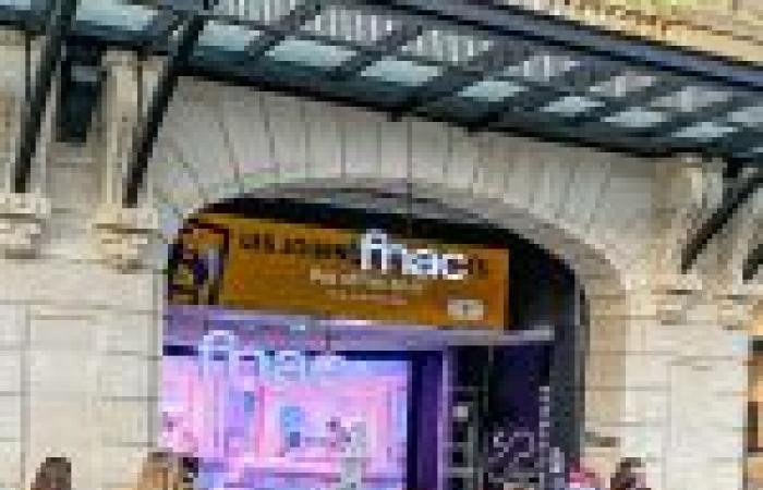 Addio alla Fnac sugli Champs Élysées: svendita gigantesca prima della chiusura definitiva!