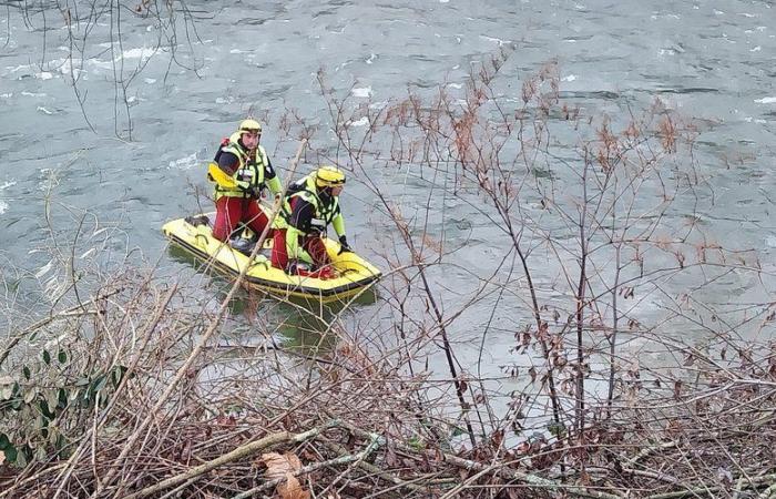 Drone, vigili del fuoco, polizia… perquisizioni attorno a Pamiers dopo il ritrovamento di un’auto alla periferia di Ariège