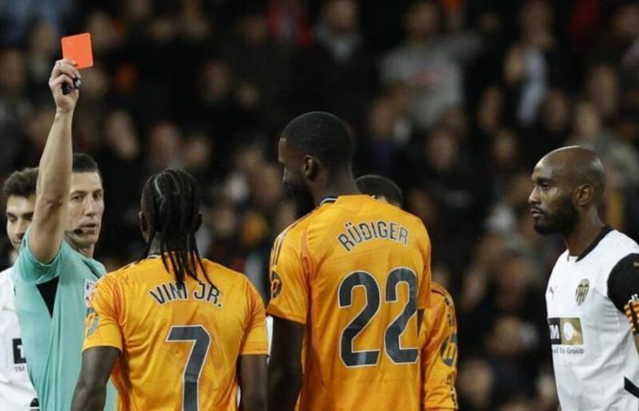 Quante partite di squalifica di Vinicius si aspetta il Real Madrid?