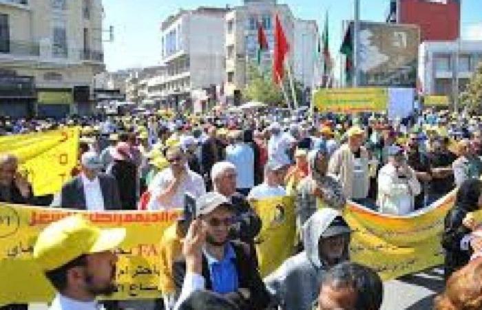 Il sindacato chiede domani, domenica, marce di protesta contro la legge sullo sciopero