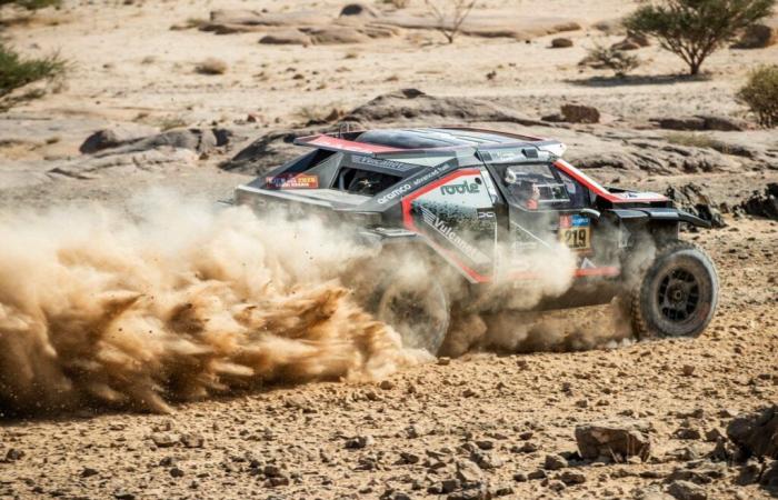 Loeb, Al-Attiyah e Sainz penalizzati dopo la prima tappa