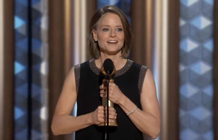 Jodie Foster fa rari commenti sui figli e sulla moglie ai Golden Globes 2025