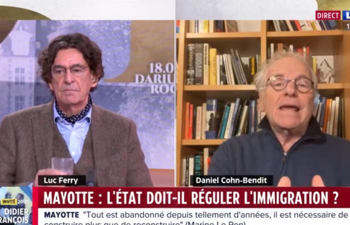 Daniel Cohn-Bendit chiede di “frenare l’immigrazione”, causa di un “grande ricambio” sull’isola