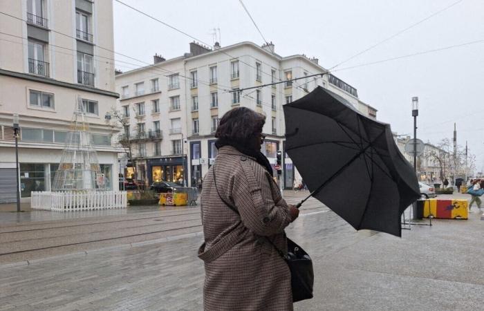 Loir-et-Cher sotto doppia allerta da Météo France per venti violenti e inondazioni: treni sospesi