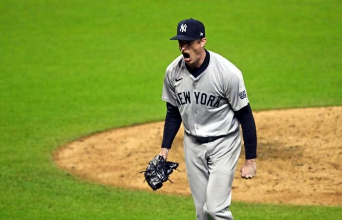 Incredibilmente, il roster degli Yankees è crollato in assenza di un mitigatore mancino. Chi è il tanto atteso cavaliere bianco?