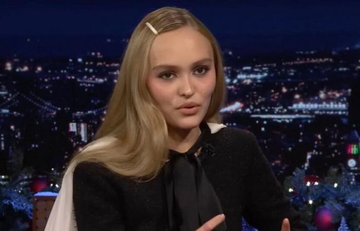 questa “uniforme anonima” che sua figlia Lily-Rose Depp invidia perché va in incognito