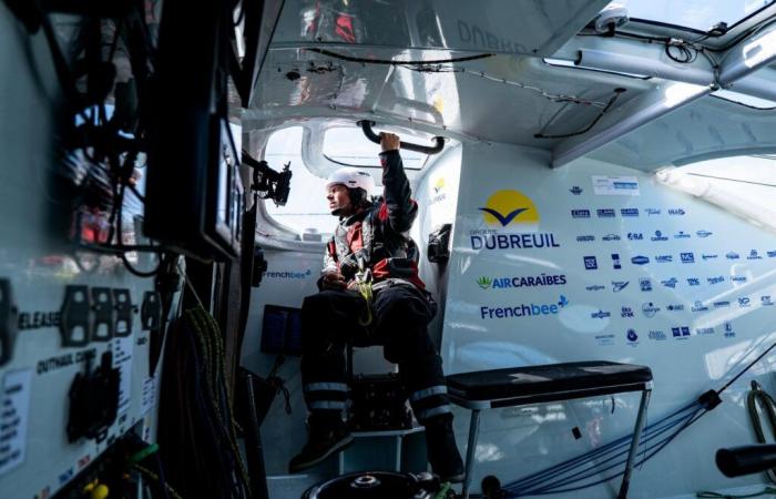 Nel Vendée Globe, Sébastien Simon, “solo nel suo angolo dell’Atlantico”, inizia a credere nel podio